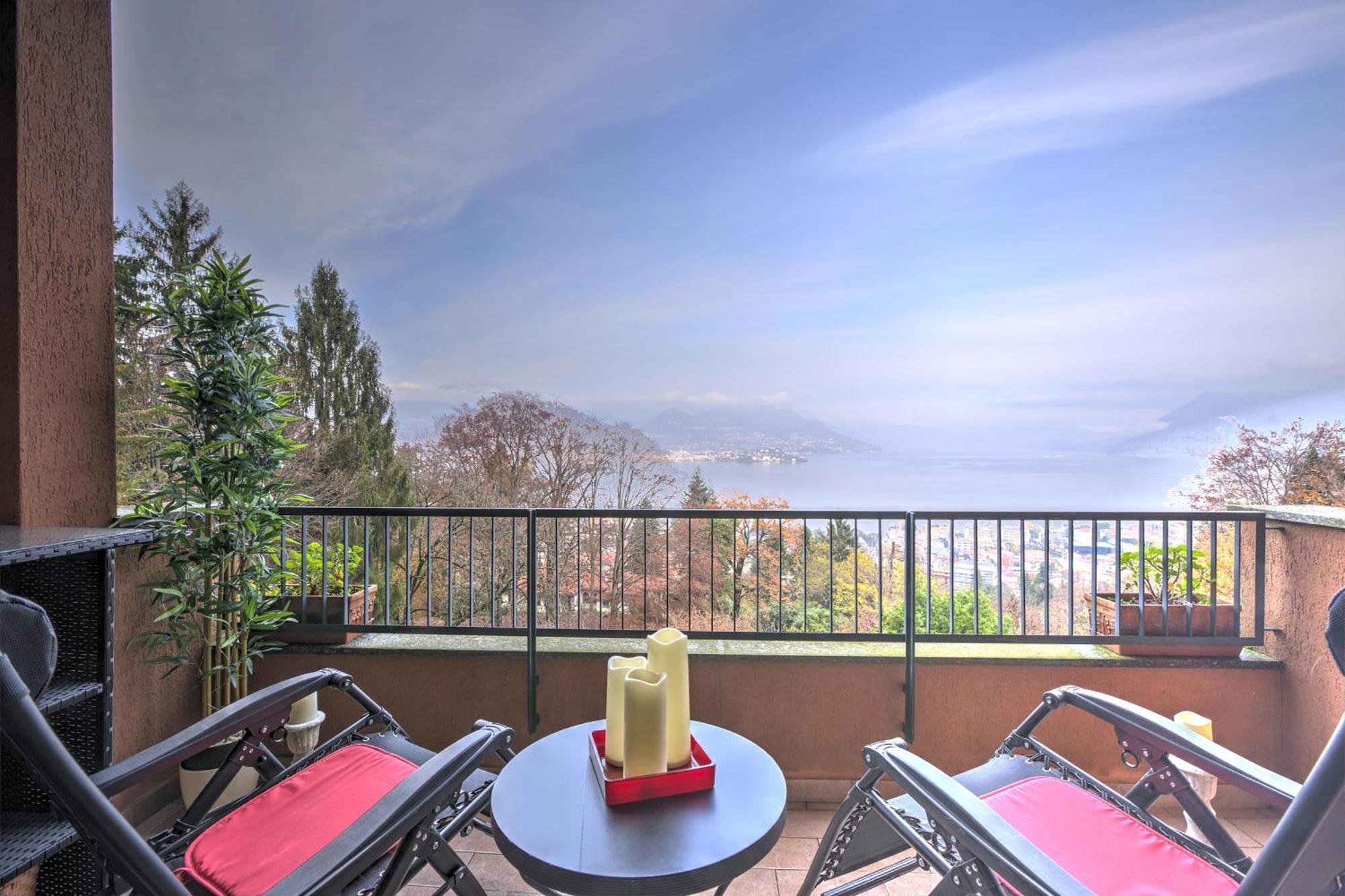 La Bellavista Penthouse Apartment Stresa Exterior foto